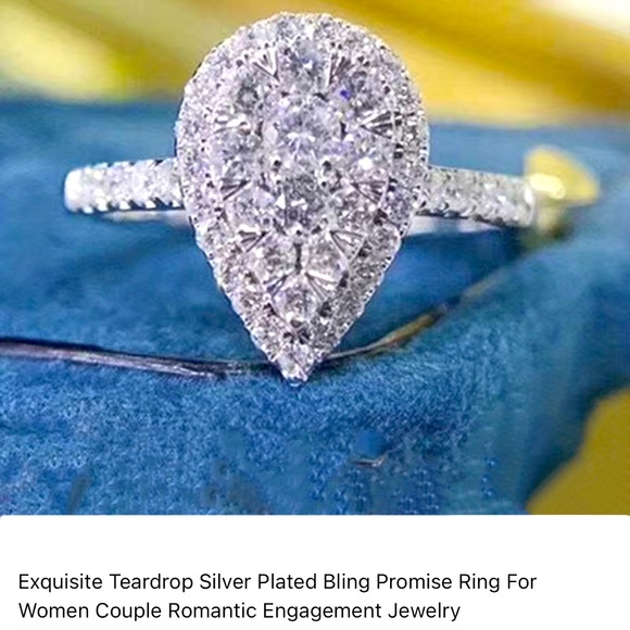 ♥️Zircon Stones Ring micropave teardrop stones run down sides silver plated - Picture 8 of 8